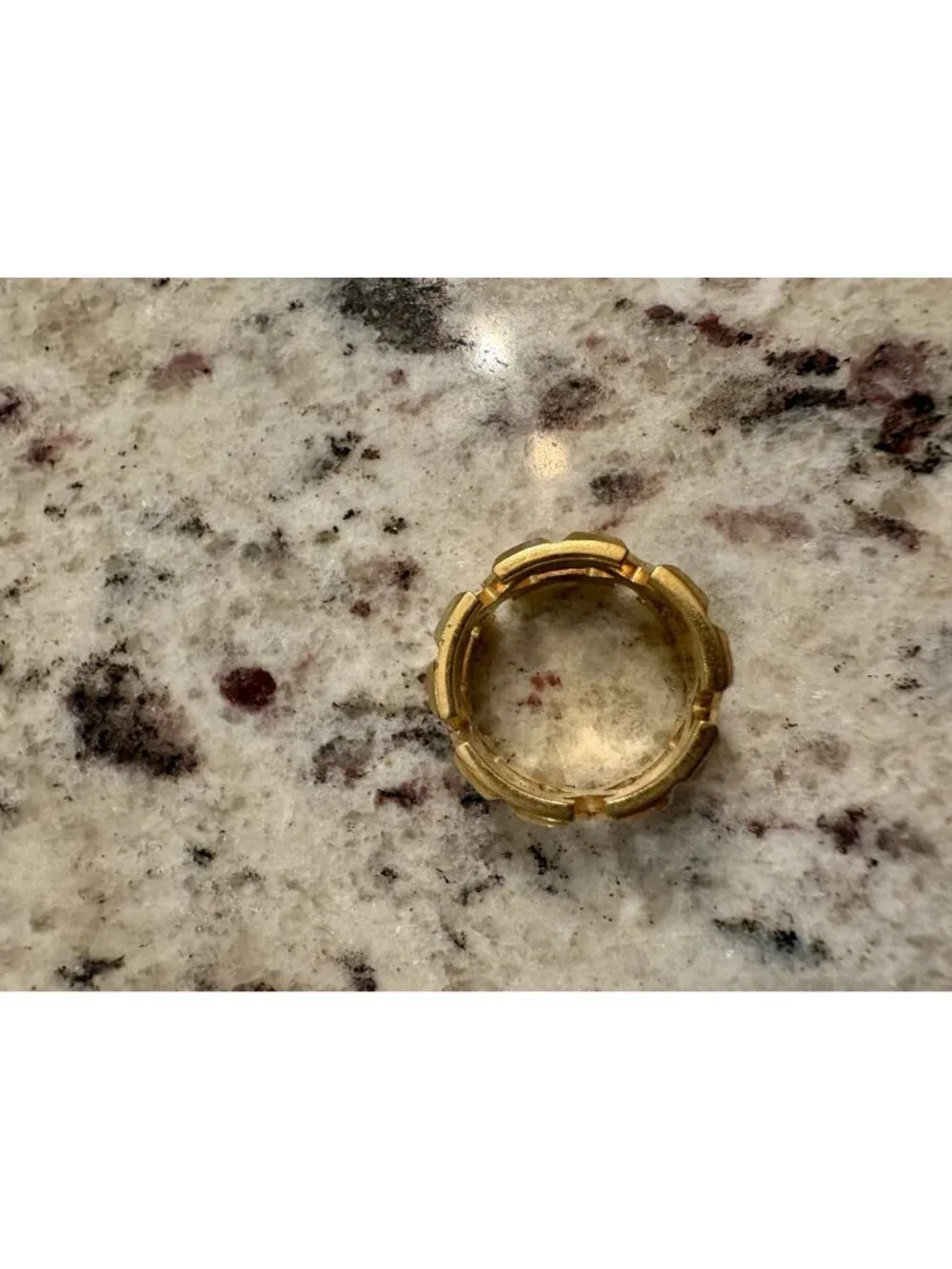 Off-White from ring finish